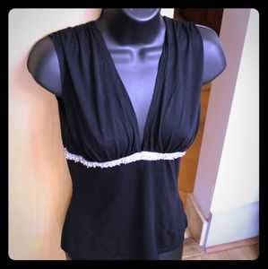 *Rebecca Beeson Black Top (included in sale)